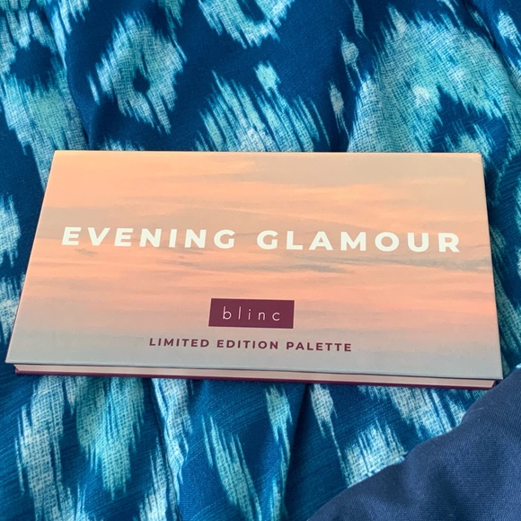 Blinc Limited Edition Glamour Pallette - Picture 2 of 3
